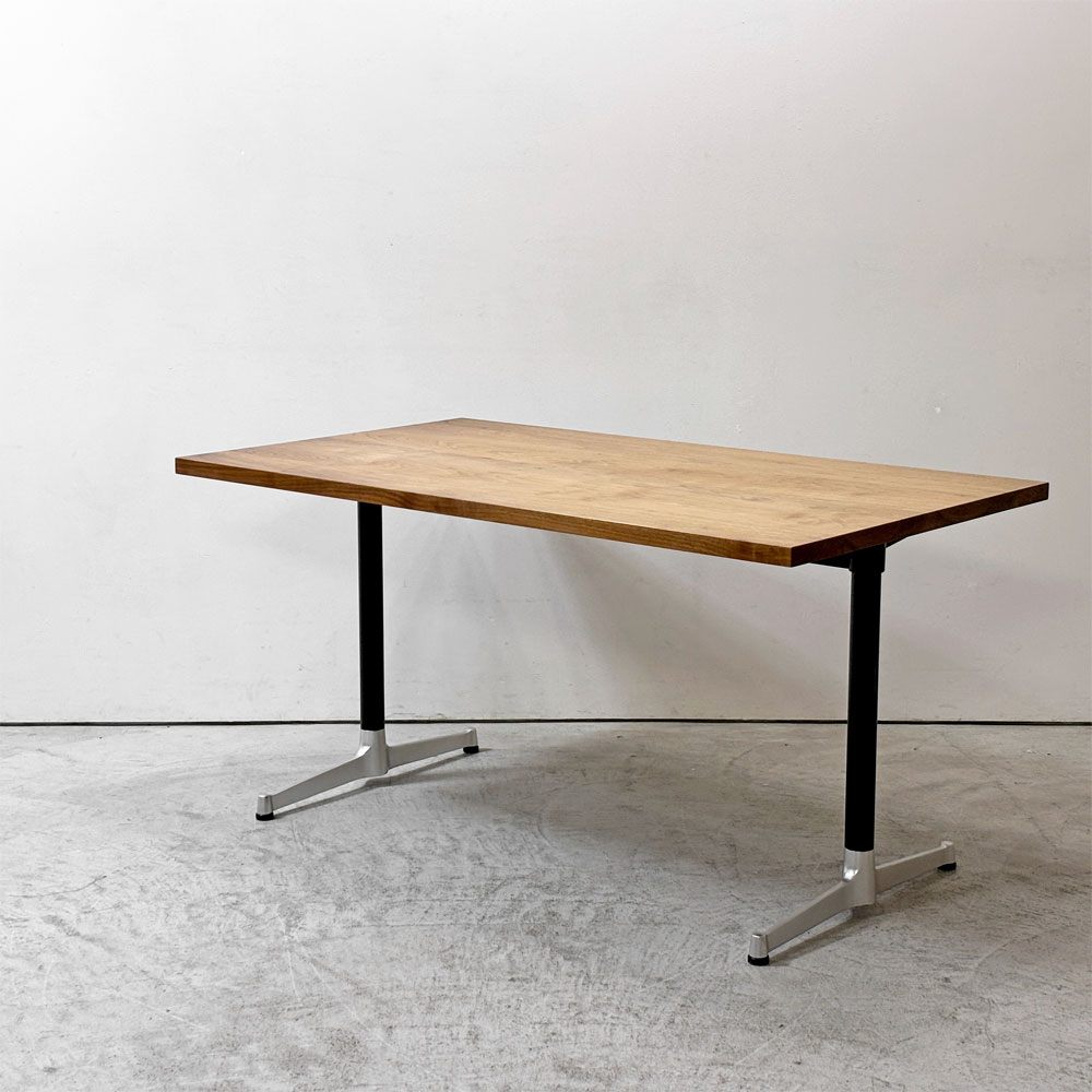 グリニッチ greeniche カフェテーブル Cafe Table ダイニングテーブル オーク無垢材 × スチールレッグ インダストリアル 定価￥82,000- ●