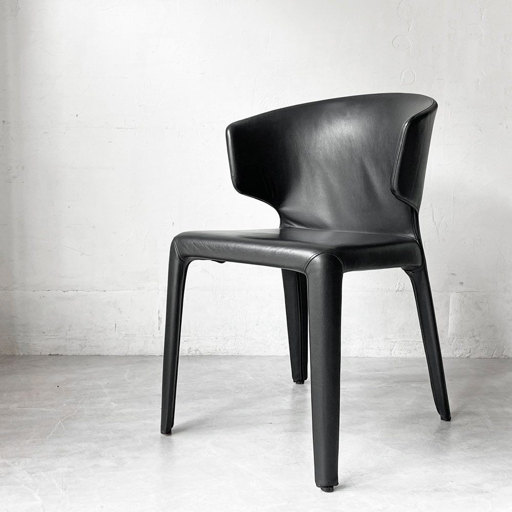 カッシーナ Cassina オラ 367 HOLA アームチェア 本革 ハンス・ウェッツスタイン モダン イタリア 定価￥429.000- ★