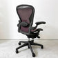 ハーマンミラー Herman Miller アーロンチェア Bサイズ ランバーサポート フル装備 グラファイトベース パープル系 ビル・スタンフ ＆ ドン・チャドウィック ●