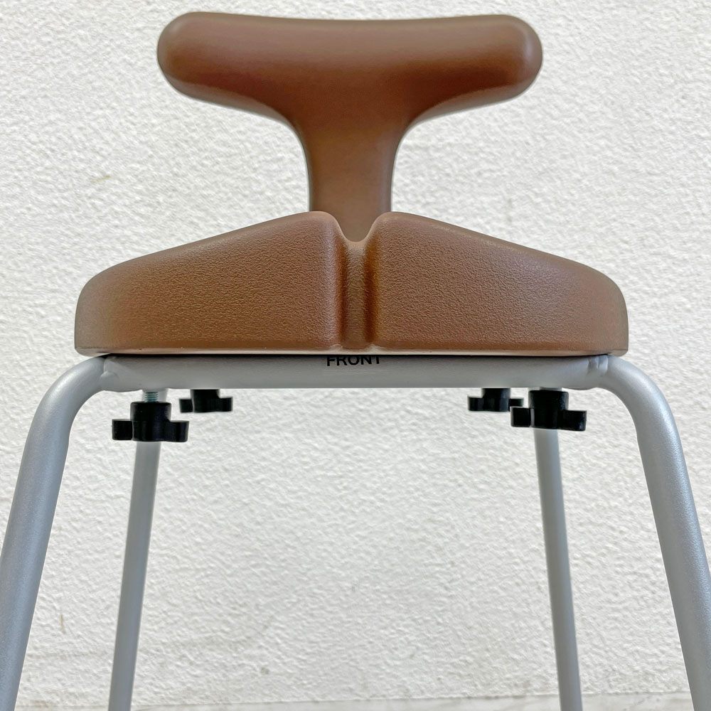 アーユル・チェア ayur-chair スツールタイプ SH49 ブラウン 四本脚 姿勢矯正 坐骨椅子 健康椅子 腰痛対策 定価36,300円 美品 〓