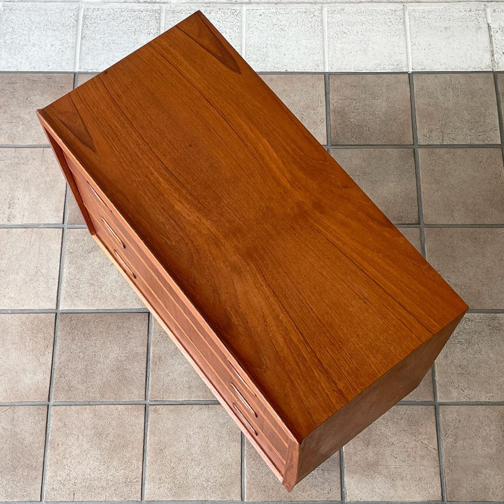 北欧ビンテージ Vintage チーク材 チェスト ミニチェスト 3ドロワー H69.5cm 北欧家具 ◇