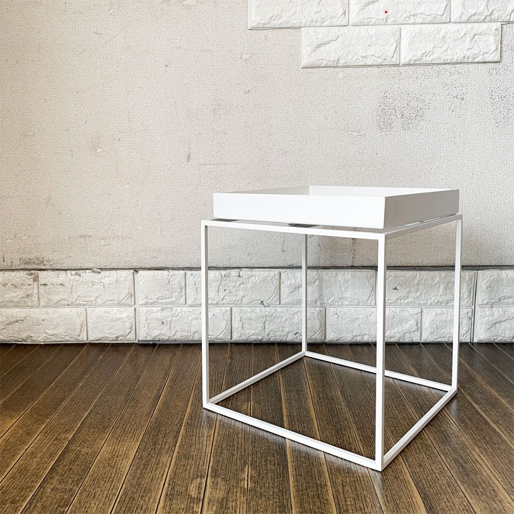 ヘイ HAY トレイテーブル Tray Table S サイドテーブル ホワイト スクエア W30cm デンマーク 北欧家具 定価￥38,500- ◎