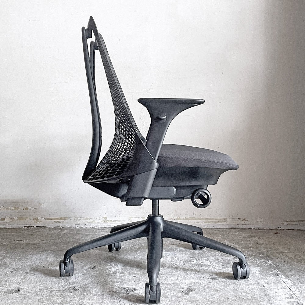 ハーマンミラー HermanMiller セイルチェア SAYL Chair ブラック サスペンションミドルバック アジャスタブルアーム イヴ・ベアール ■