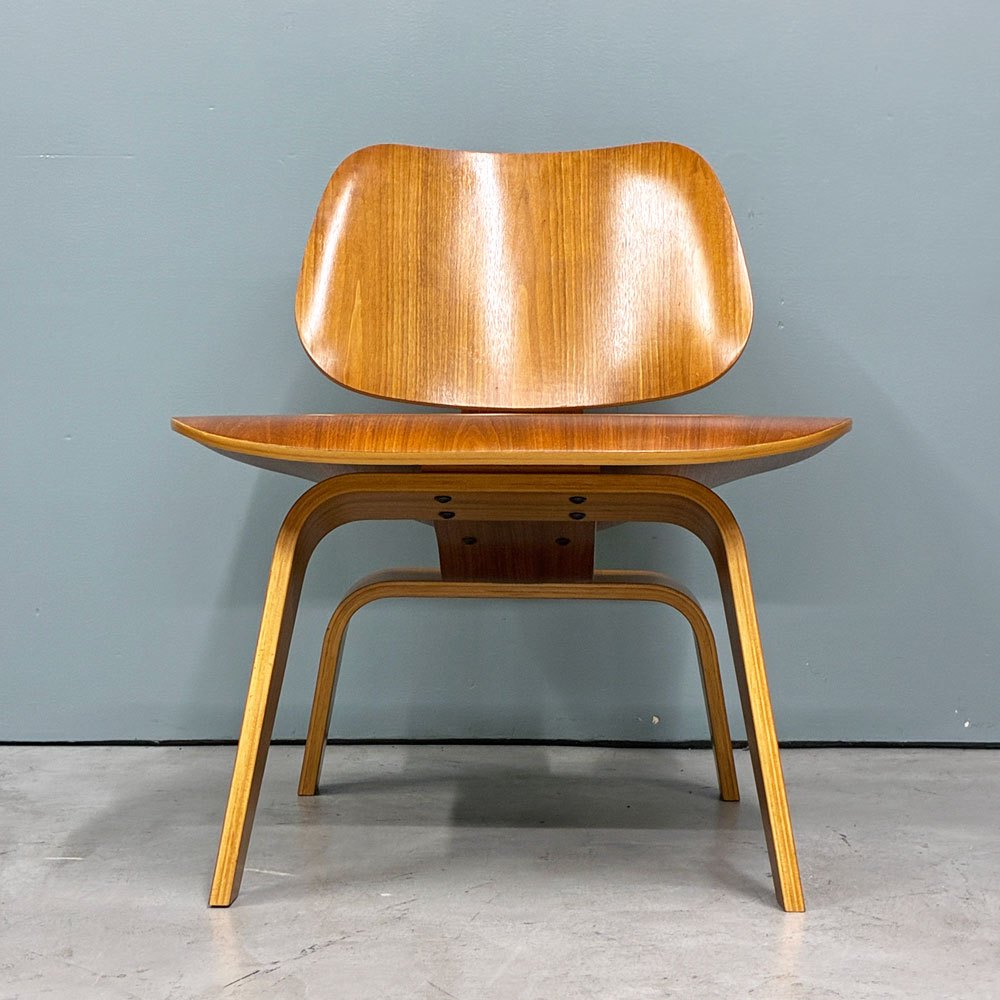 ハーマンミラー Herman Miller プライウッドラウンジチェア LCW ウッドレッグ ウォールナット C&R イームズ ミッドセンチュリー 2007年製 ◎