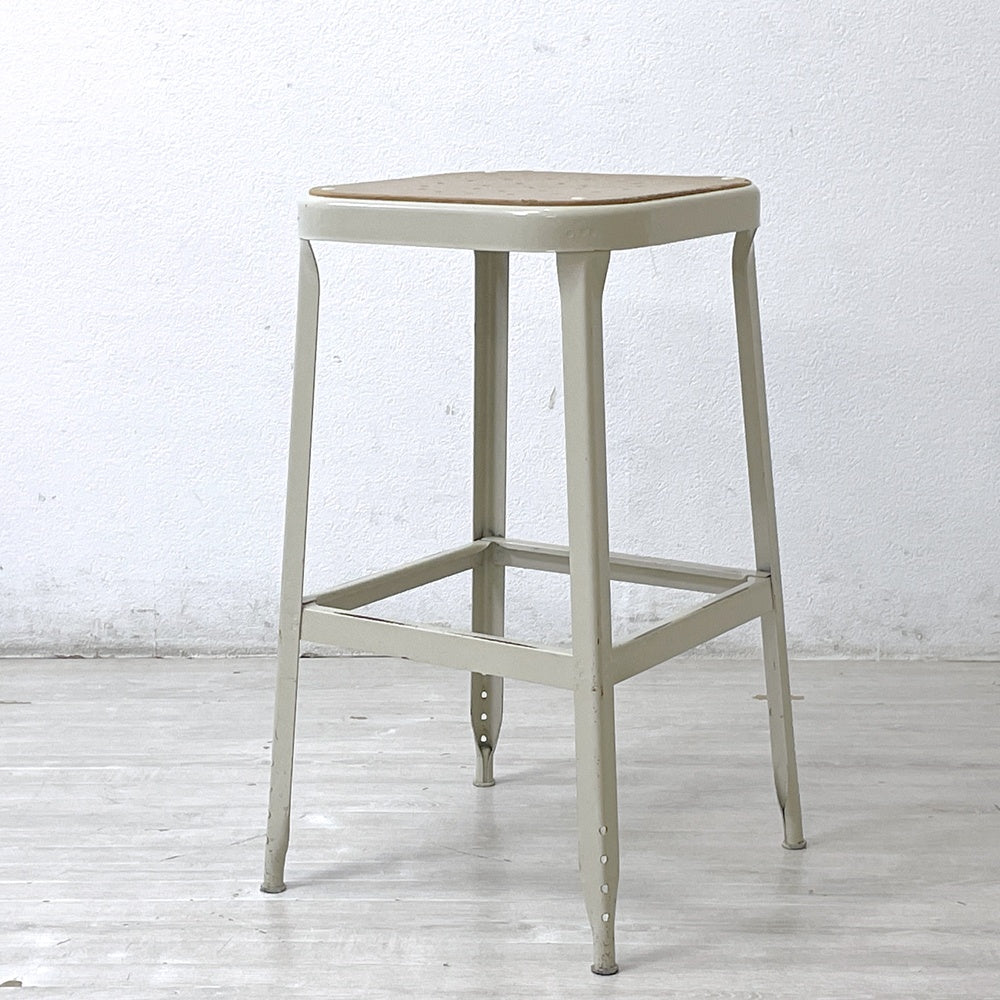 リオン LYON ファクトリー スツール FACTORY STOOL Lサイズ プレスウッドシート パシフィックファニチャーサービス P.F.S取扱 D ●