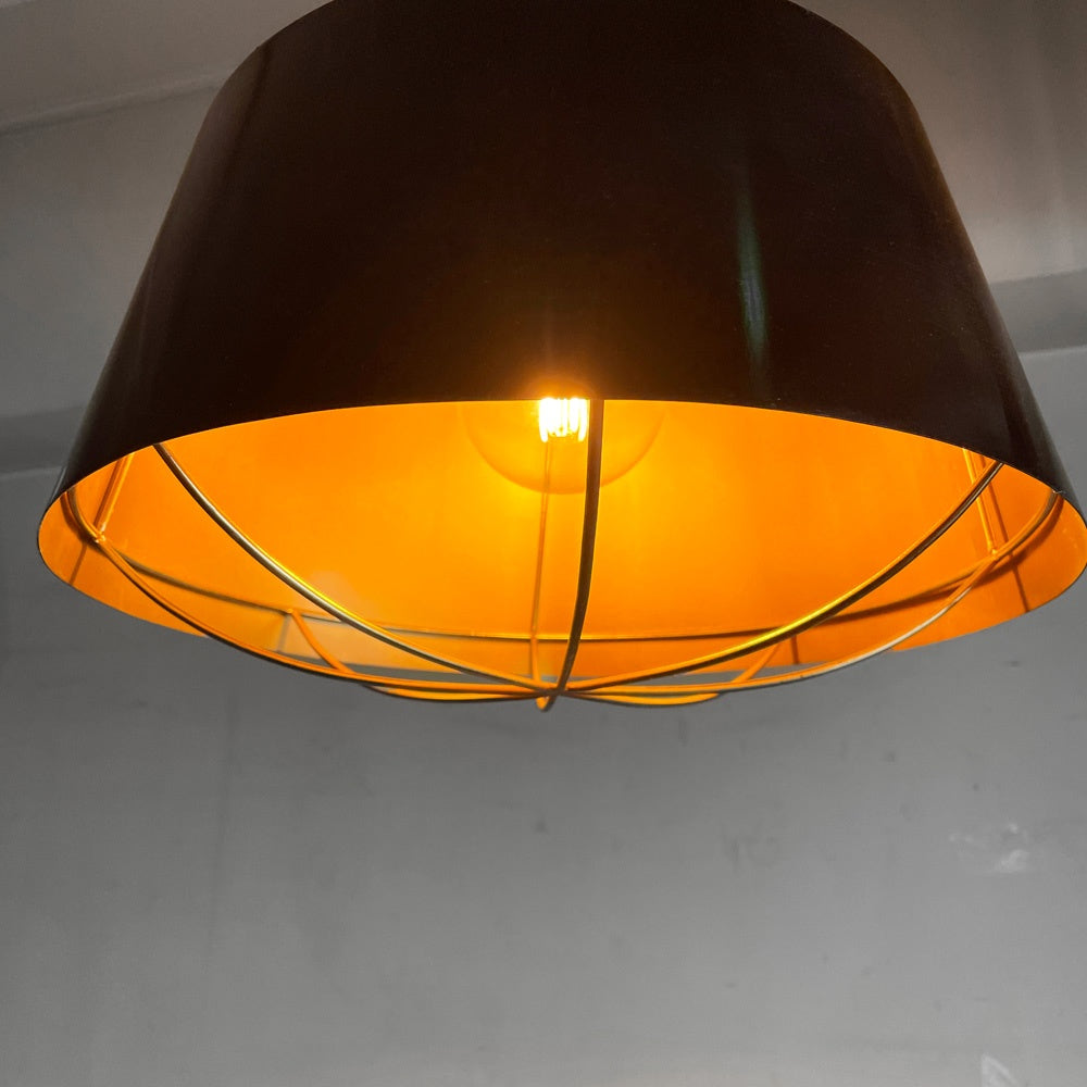 リフレクションコード Reflection Code レテル ペンダントライト Retel pendant lamp Lサイズ スチール製シェード ブラック×ゴールド モダンデザイン 関家具 定価￥18,700- ■