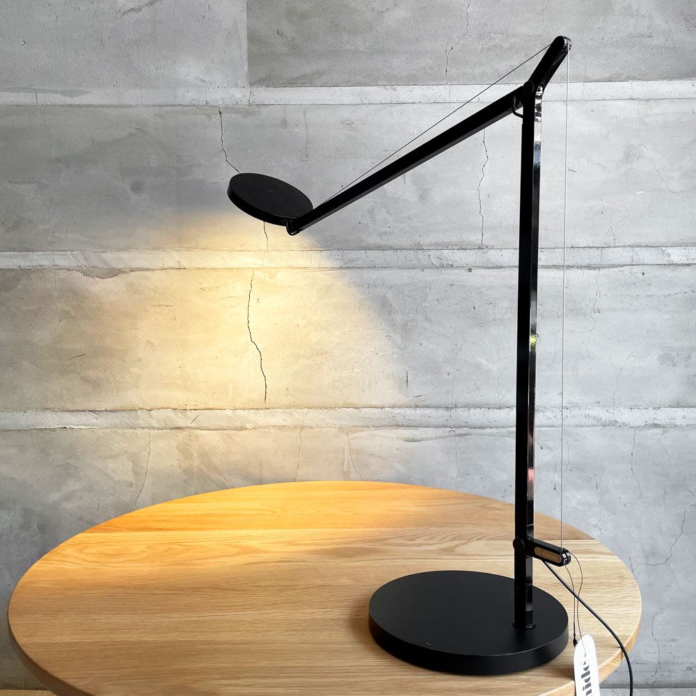 アルテミデ Artemide デメトラ プロフェッショナル Demetra Professional Table テーブルライト デスクライト 無段階調光機能 深澤直人 展示品 箱付♪