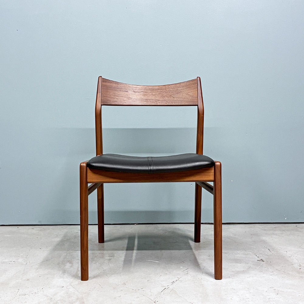 ノーウェアライクホーム NOWHERE LIKE HOME オーウェン OWEN ダイニングチェア Dining Chair アームレス ウォールナット材 PVCレザー ◎