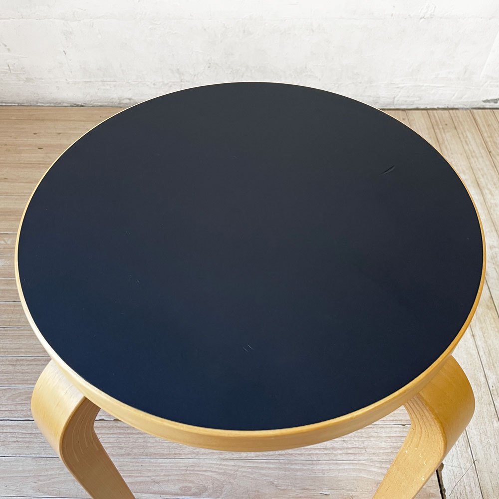 アルテック Artek スツール E60 Stool 4本脚 バーチ材 スコープ別注カラー リノリウム カーボン6 アルヴァ・アアルト フィンランド 北欧家具 ★