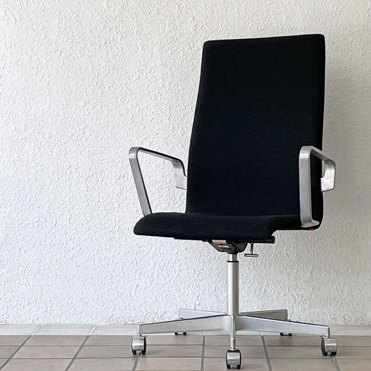 フリッツハンセン Fritz Hansen オックスフォード OXFORD チェア アームチェア ハイバック キャスター 昇降機能 ブラック アルネ・ヤコブセン 2008年製 ◇