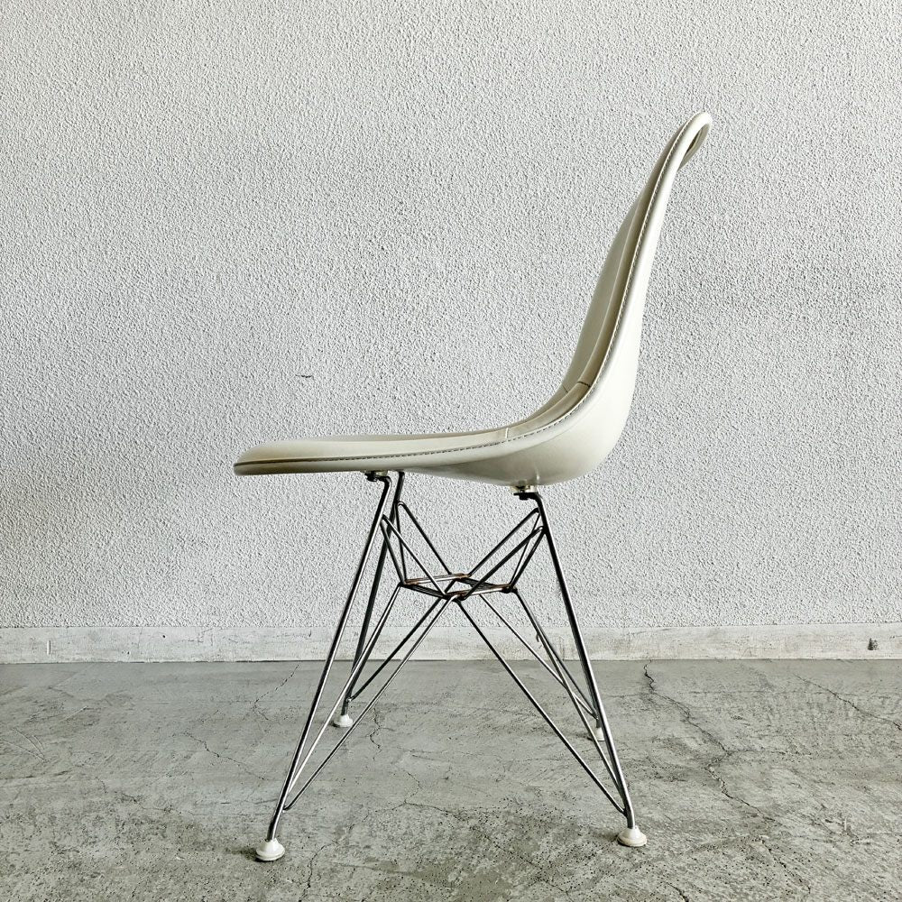 ハーマンミラー Herman Miller サイドシェルチェア FRP製 3rdビンテージ パーチメントシェル PVCレザー ホワイト系 エッフェルベース ロータイプ C&R イームズ ミッドセンチュリー 〓