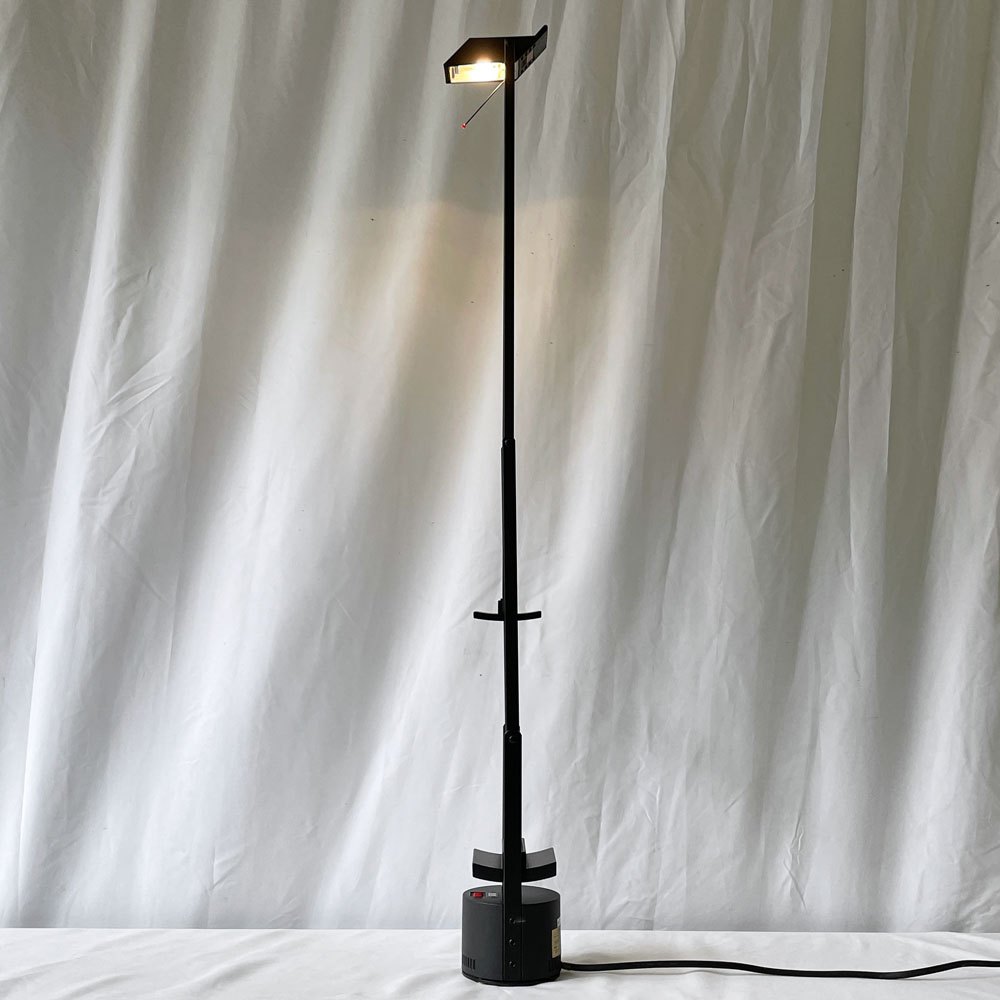 アルテミデ Artemide ティチオ TIZIO 35 テーブルライト デスクライト リチャード・サパー 名作照明 定価102,300円 C ◇