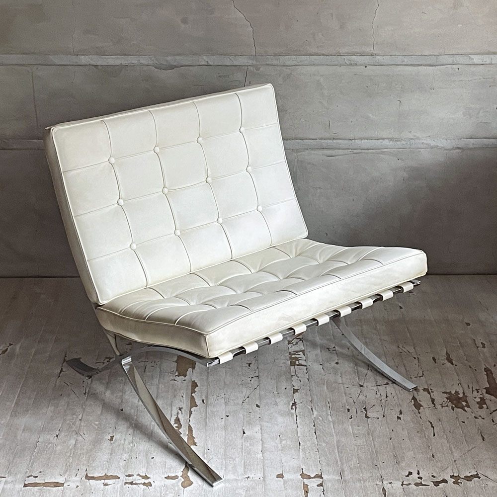 バルセロナチェア Barcelona Chair 1シーター レザー ホワイト リプロダクト品 1シーターソファ ミース・ファン・デル・ローエ モダンデザイン ♪