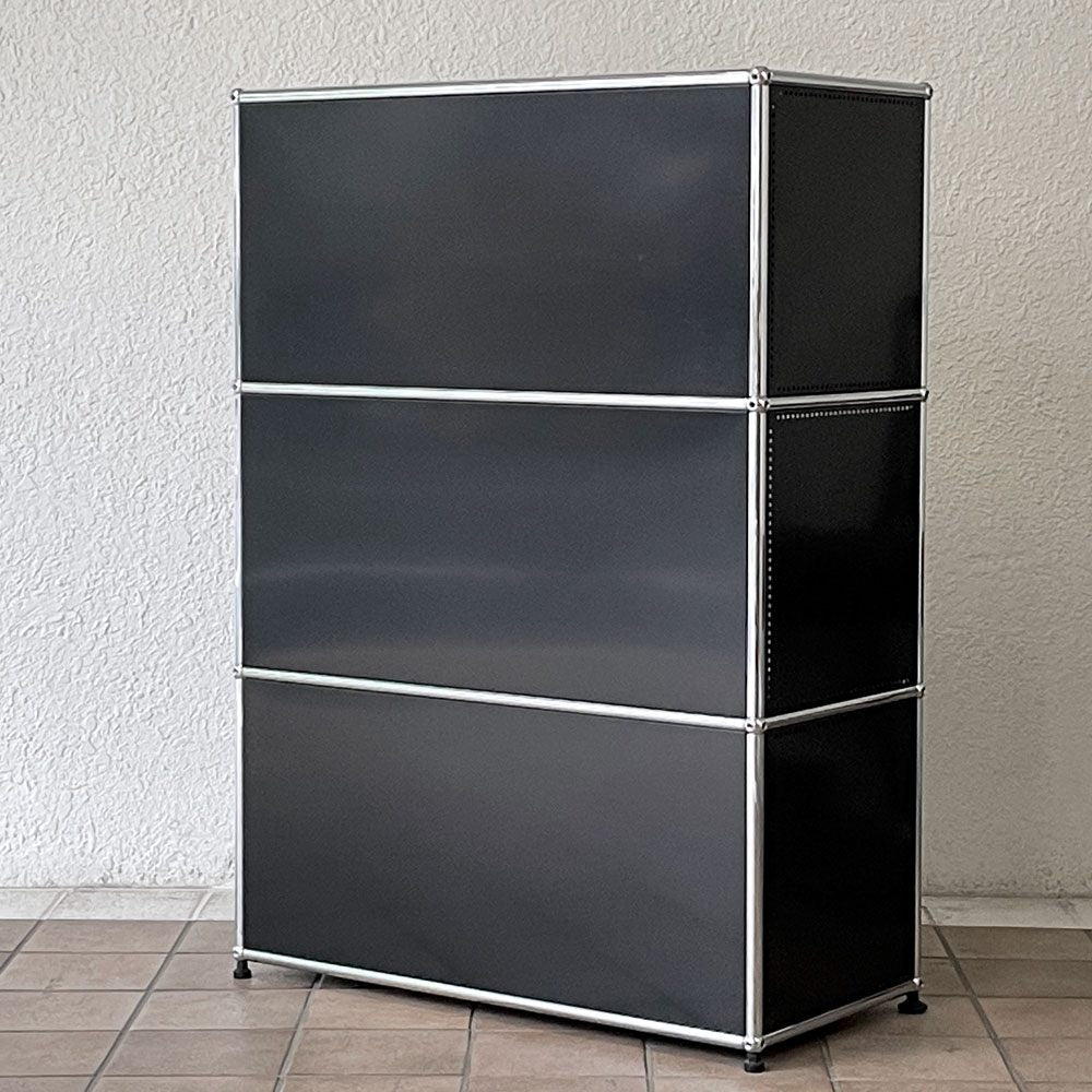 ユーエスエムハラー USMハラー USM Haller モジュラーファニチャー キャビネット シェルフ 1列3段 ドロップダウンドア フリップアップドア グラファイトブラック 鍵付 スイス 定価267,322円 ◇