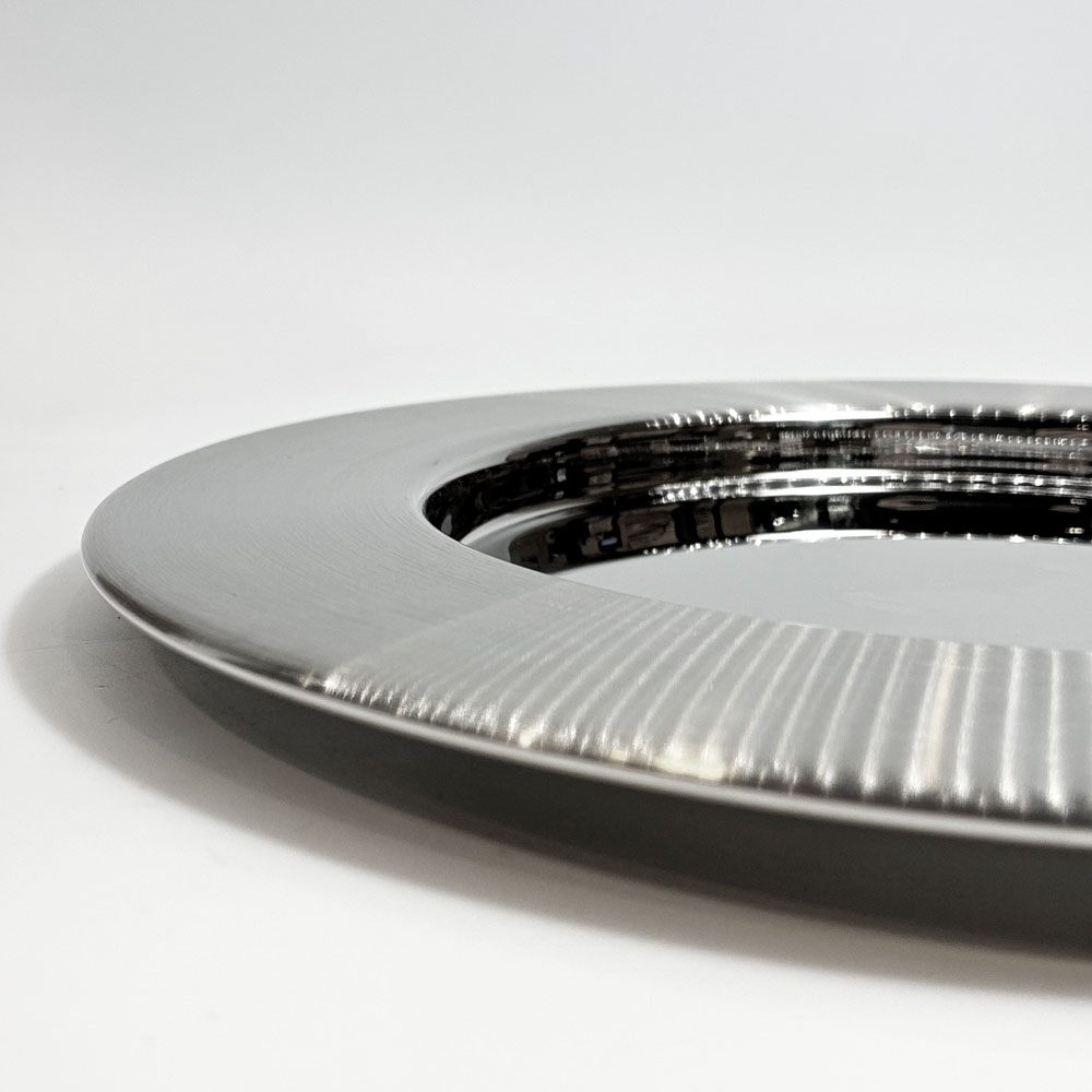 イッタラ iittala サルパネヴァ Sarpaneva スチールプレート ラウンドトレイ 26cm ティモ・サルパネヴァ Timo Sarpaneva 元箱付き フィンランド 北欧雑貨 ★