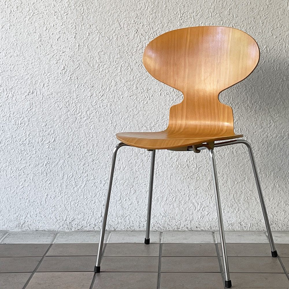フリッツハンセン Fritz Hansen アントチェア 4本脚 ナチュラルビーチ ラッカー アルネ・ヤコブセン 北欧家具 F ◇
