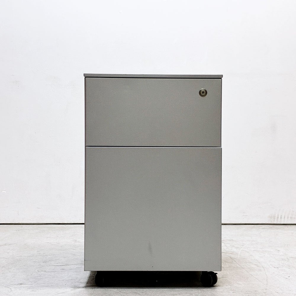 カッシーナ Cassina ixc. AFドロワー AF DRAWER デスクキャビネット ワゴン 鍵付属 キャスターロック機能付き イタリア B ●