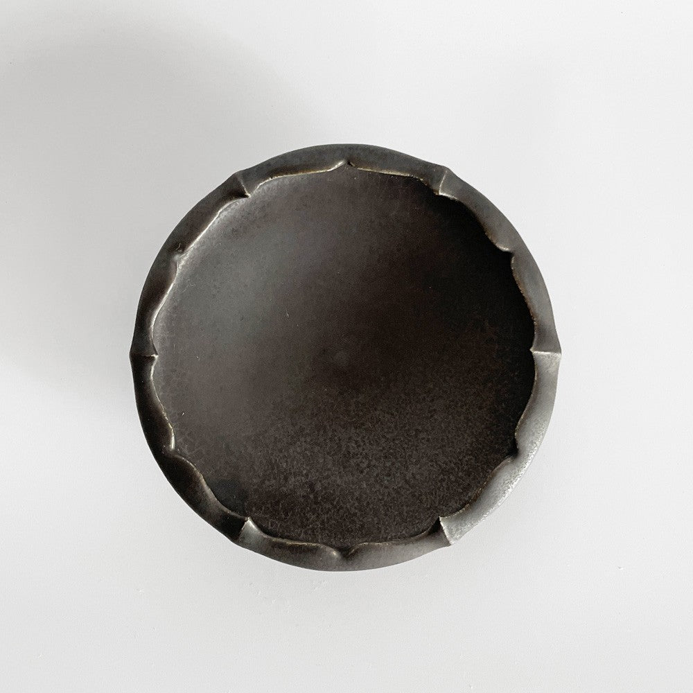 木下和美 輪花鉢 -蕾- 深皿 小鉢 Sサイズ 黒釉 磁器 11cm 現代作家 ■