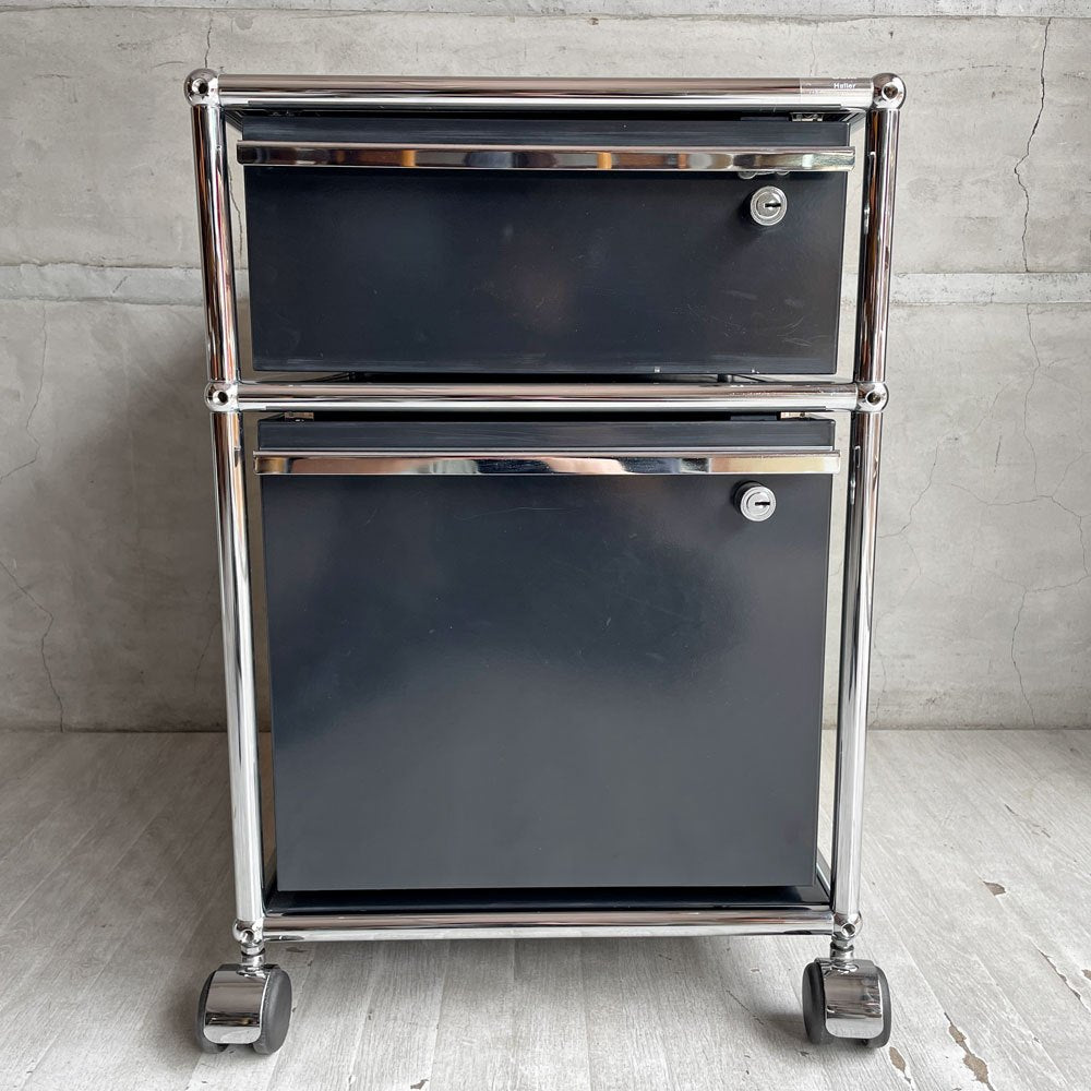 ユーエスエムハラー USM Haller モジュラーファニチャー Modular Furniture ハラーシステム デスクワゴン ロールボーイ 2ドロワー ブラック 鍵付 トレイ付 ♪