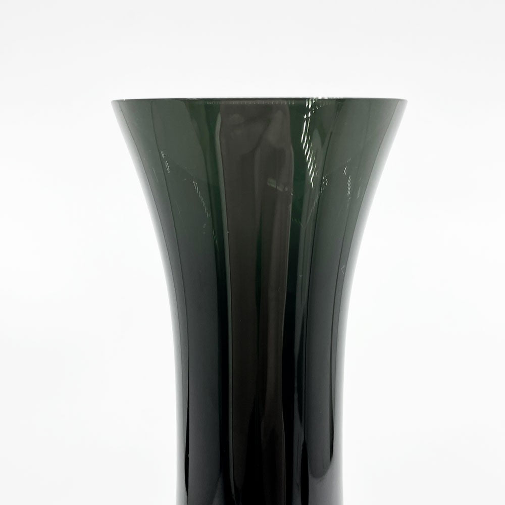 保谷クリスタル HOYA CRYSTAL ブラックベルベット BLACK VELVET シャンパングラス フレアフルート型 カラーガラス 美品 ●