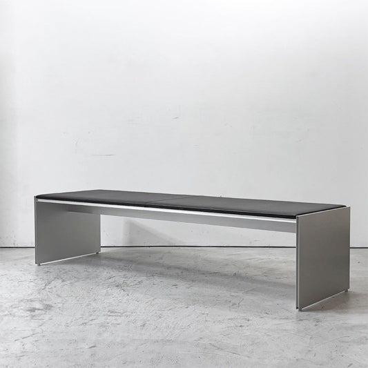 カッシーナ CASSINA IXC エアフレーム3014 AIR FLAME ベンチ 3人掛け FX革 本革 W168cm デヴィッド・チッパーフィールド ●