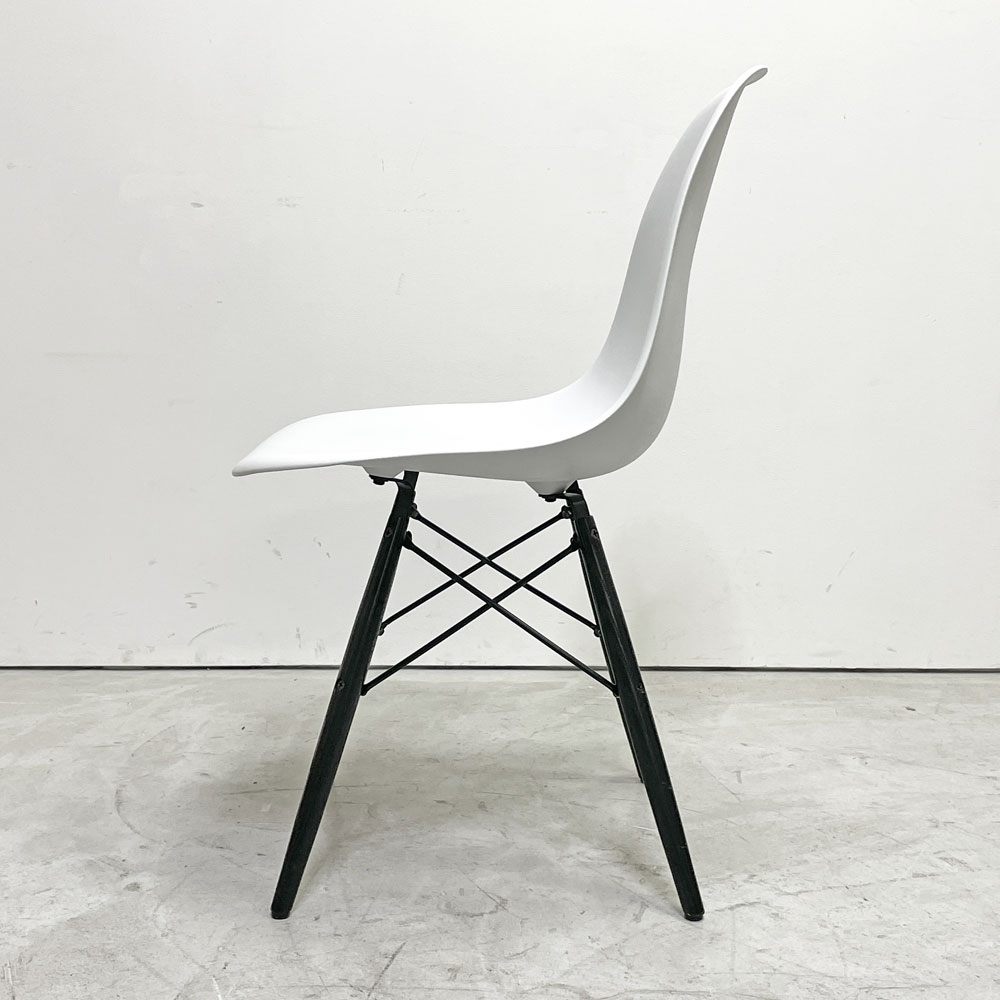 ハーマンミラー HermanMiller サイドシェルチェア ドゥエルレッグ DSW アルパイン × エボニー ポリプロピレン製 イームズ ミッドセンチュリー  B ●
