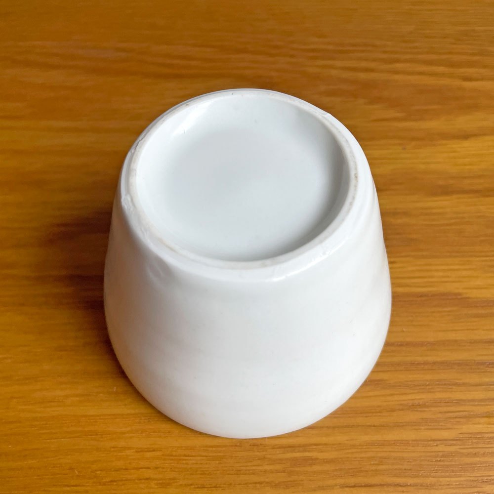 黒田泰蔵 白磁 フリーカップ ぐい吞み 猪口 Tマーク 金継ぎ 補修痕有り 陶芸 陶器 現代作家 Φ9cm A  ♪