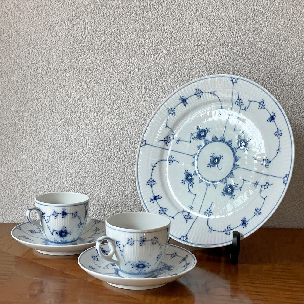 ロイヤルコペンハーゲン ROYAL COPENHAGEN ブルーフルーテッド プレイン Blue Fluted Plain プレート 25cm ◇