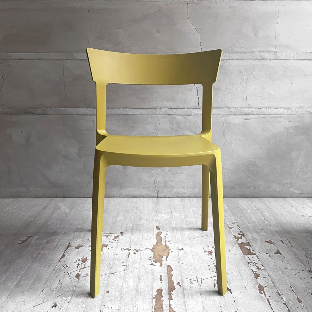 カリガリス Calligaris スキン SKIN ダイニングチェア スタッキング マットマスタードイエロー 廃番カラー 参考定価¥21,670- A ♪