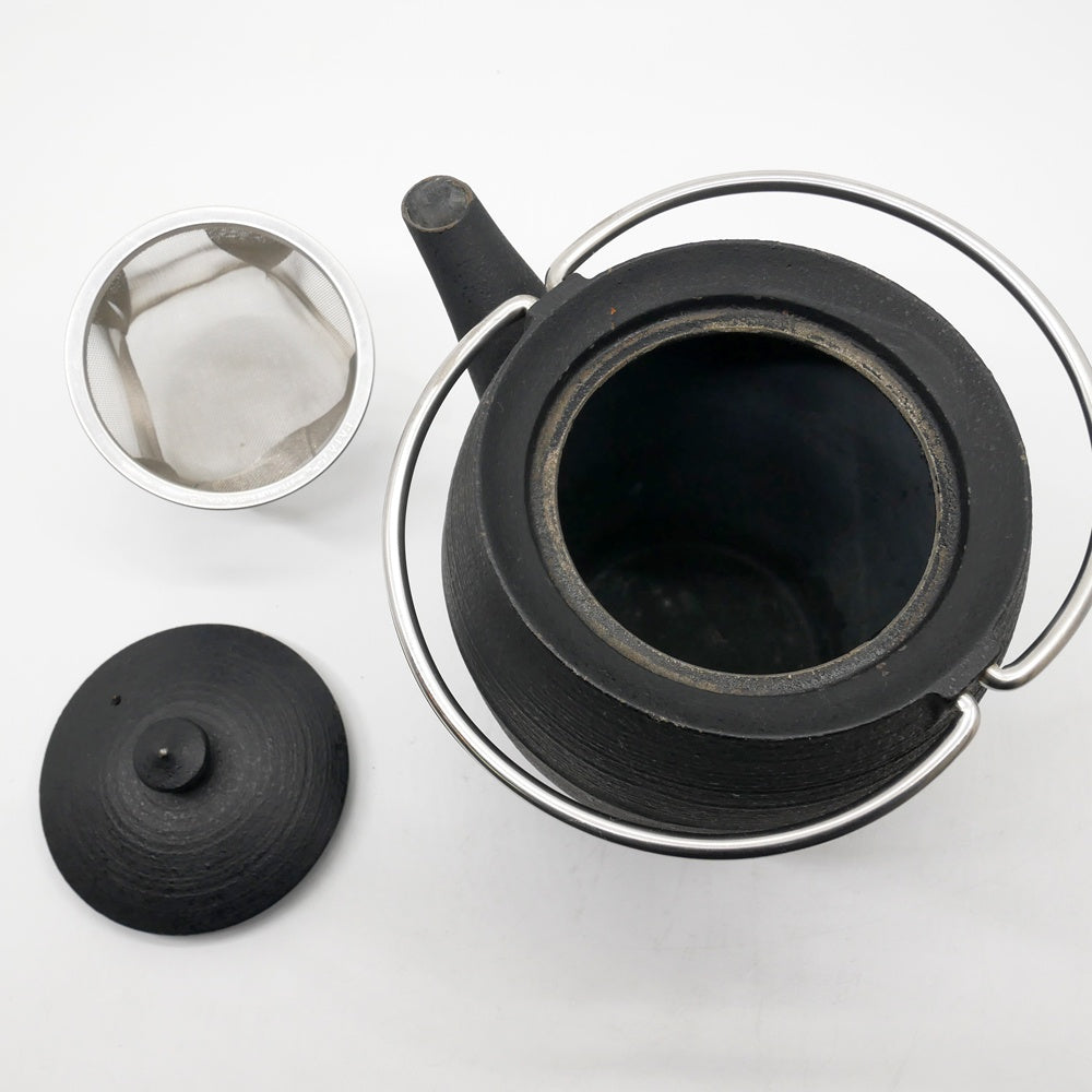鋳心ノ工房 Chushin Kobo ティーポット 急須 鉄瓶 丸筒 Sサイズ HS-21S  鋳鉄 茶漉し ステンレスつる 0.45L ●