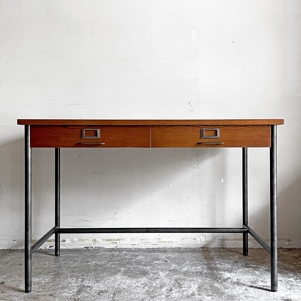 トラックファニチャー TRUCK FURNITURE スット デスク SUTTO DESK ナラ材 x スチール脚 インダストリアルデザイン 定価￥264,000- ■