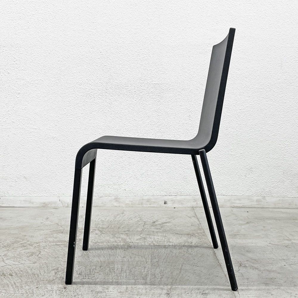 ヴィトラ vitra. ゼロスリー .03 ダイニングチェア スタッキングチェア マールテン・ヴァン・セーヴェレン Maarten Van Severen ブラック 定価81,400円 〓