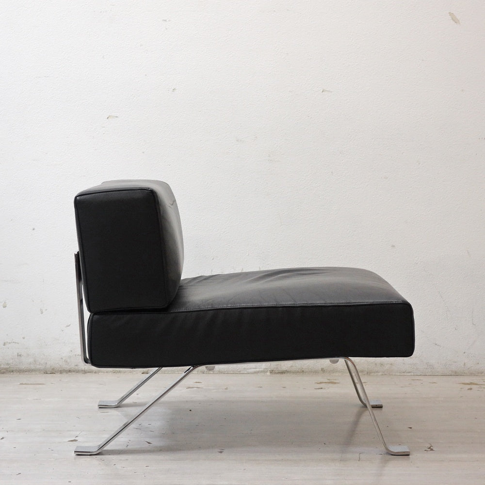 カッシーナ Cassina オンブラ OMBRA 512 ラウンジチェア レザー ブラック シャルロット・ペリアン Charlotte Perriand ●