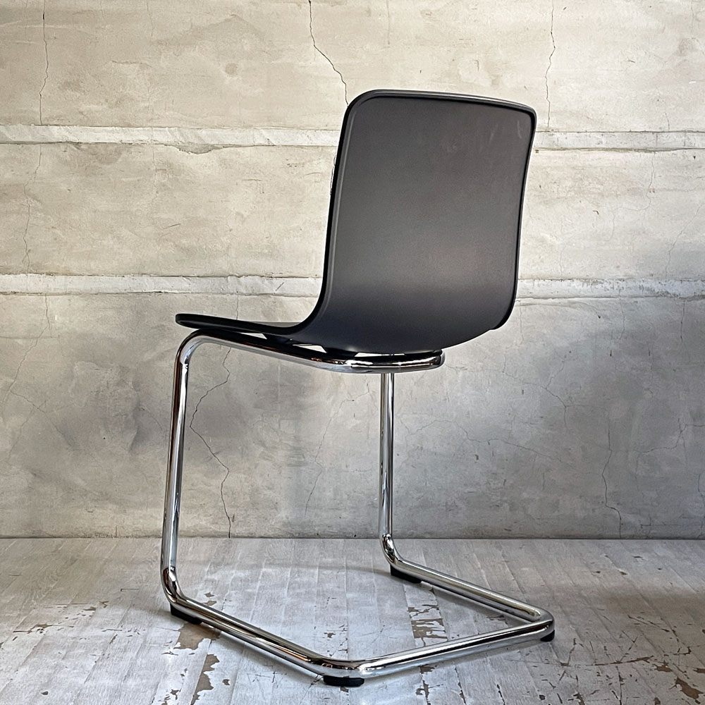 ヴィトラ Vitra ハル RE キャンチレバー HAL RE CANTILEVER ダイニングチェア ブラック ジャスパー モリソン カンチレバー モダン B ♪