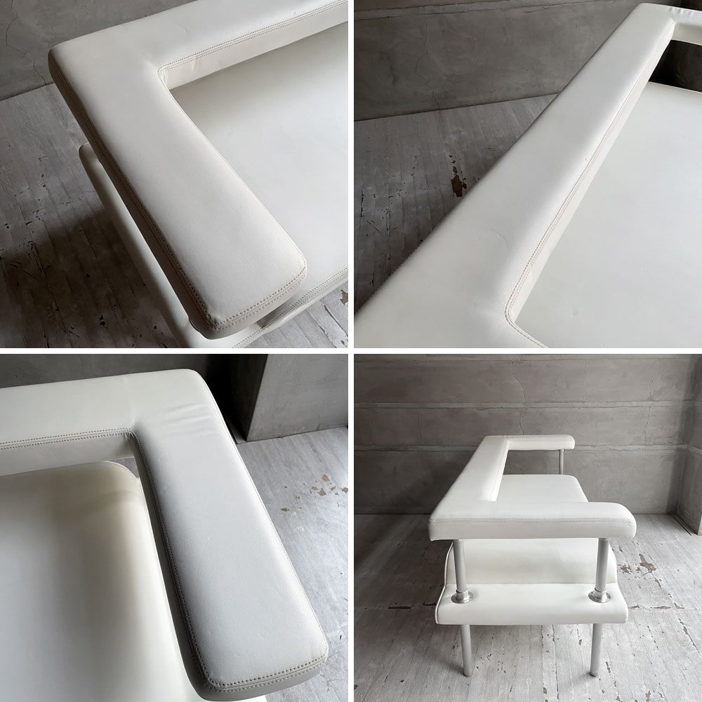 イーアンドワイ E&Y マガジン ソファ MAGAZINE SOFA 2Pソファ 2人掛け ビニールレザー ホワイト アルミニウム マイケル・ヤング Michael Young モダンデザイン 定価￥660,000- ♪