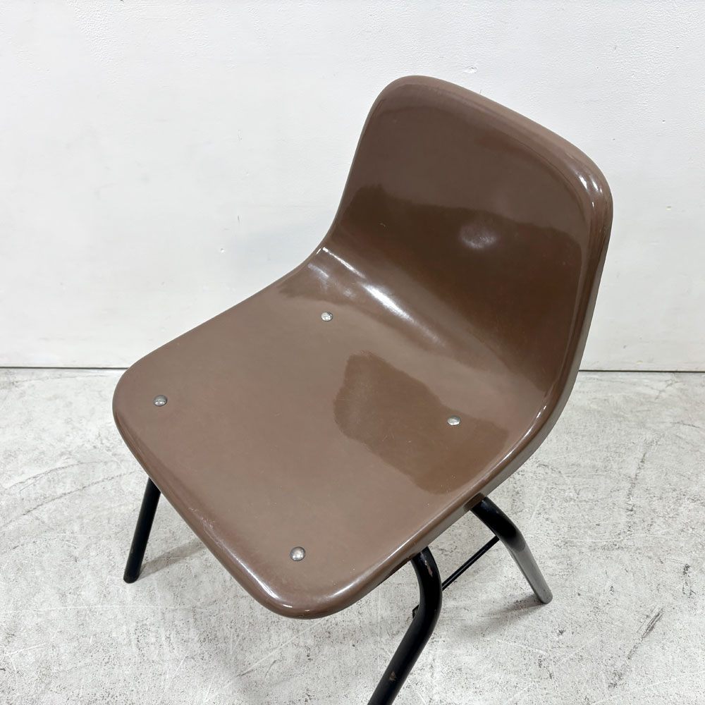 コトブキ KOTOBUKI スタッキングチェア FRP製 シェルチェア スチール脚 ブラウン 剣持勇デザイン ビンテージ ジャパニーズミッドセンチュリー B ●