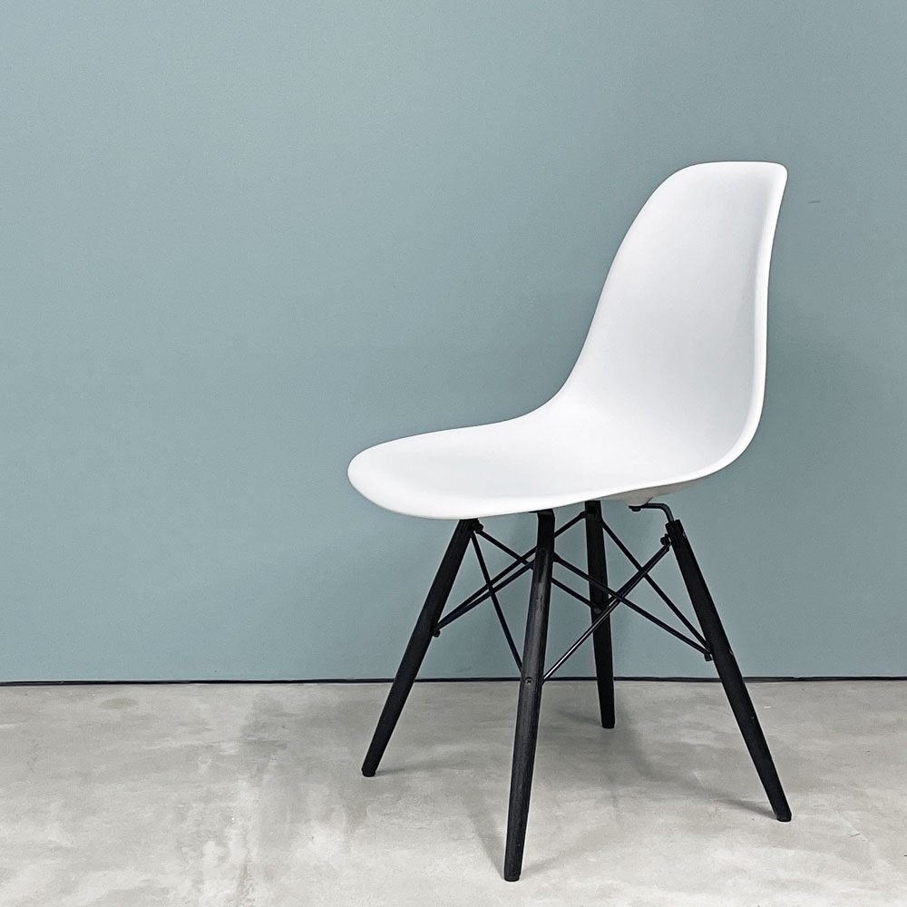 ハーマンミラー HermanMiller サイドシェルチェア ドゥエルレッグ DSW アルパイン × エボニー ポリプロピレン製 イームズ ミッドセンチュリー B ◎