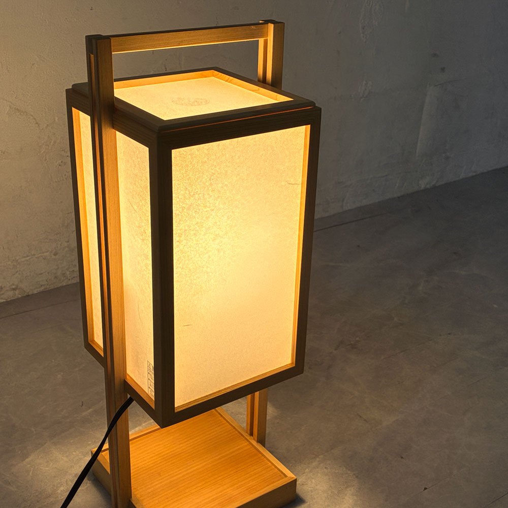 らんぱだ Lampada スタンドライト テーブルランプ 行灯 A520 仁 jin 国産檜材 雲竜紙 ジャパンディスタイル 保管品 箱付き 定価￥29,150- B ★