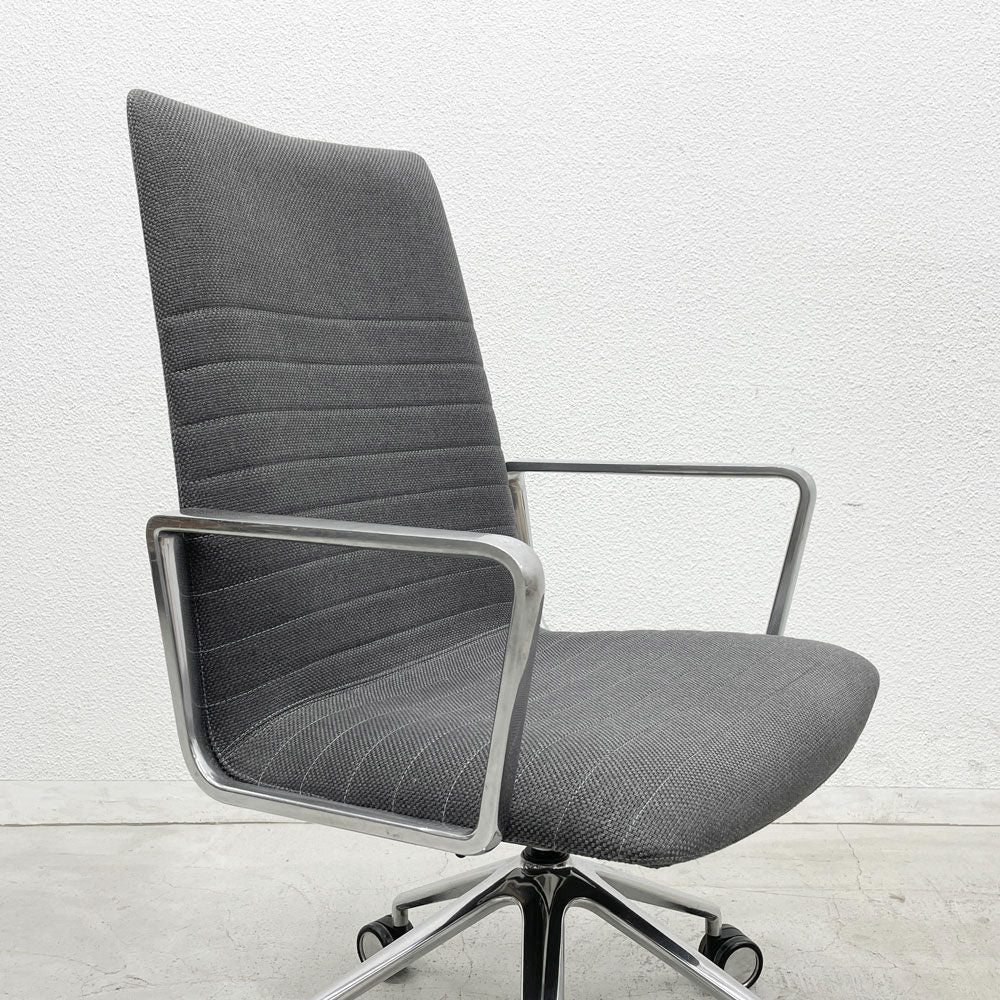 アンドリューワールド Andreu World フレックス エグゼクティブ Flex Executive インターミディエイトバック アームチェア デスクチェア アルミ キャスターベース ガス圧昇降 参考価格 ¥295,460- A 〓