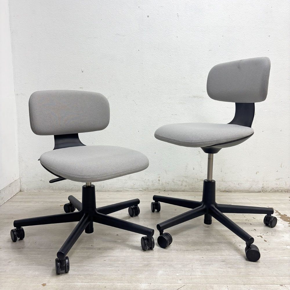 ヴィトラ vitra ルーキー Rookie デスクチェア キャスターチェア コンスタンチン・グルチッチ グレー系 ファブリッック 定価￥78,100-  B ●