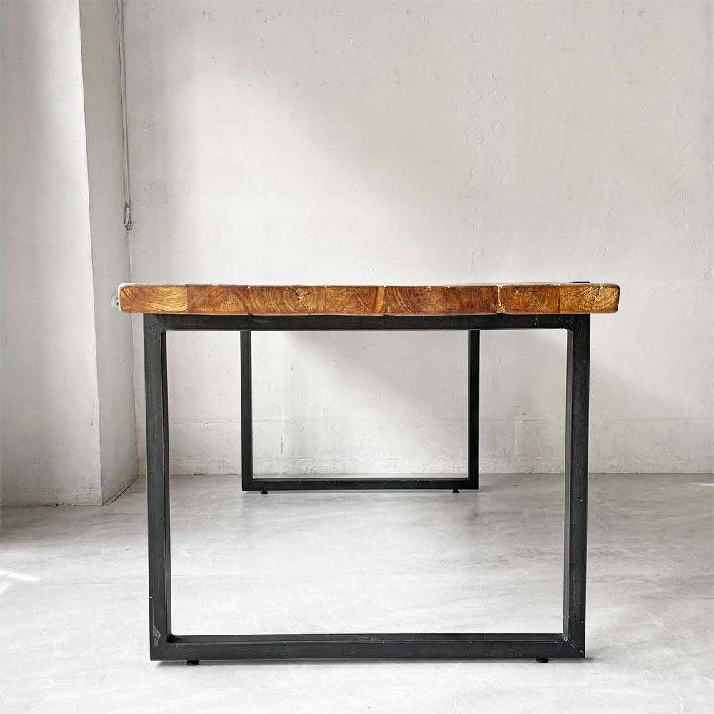 ディーボディ d-Bodhi セレベス CELEBES ダイニングテーブル チーク古材 W160cm インダストリアルデザイン 廃番 参考価格￥162,800- ★