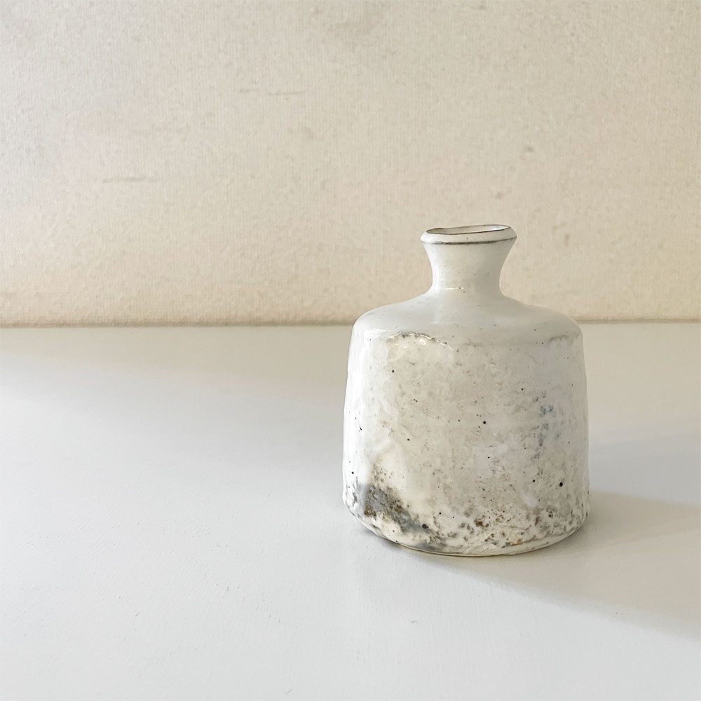 花岡隆 Yutaka Hanaoka 粉引石目花入 フラワーベース 一輪挿し H9.5cm 花窯 現代作家 参考価格￥16,500- ◎