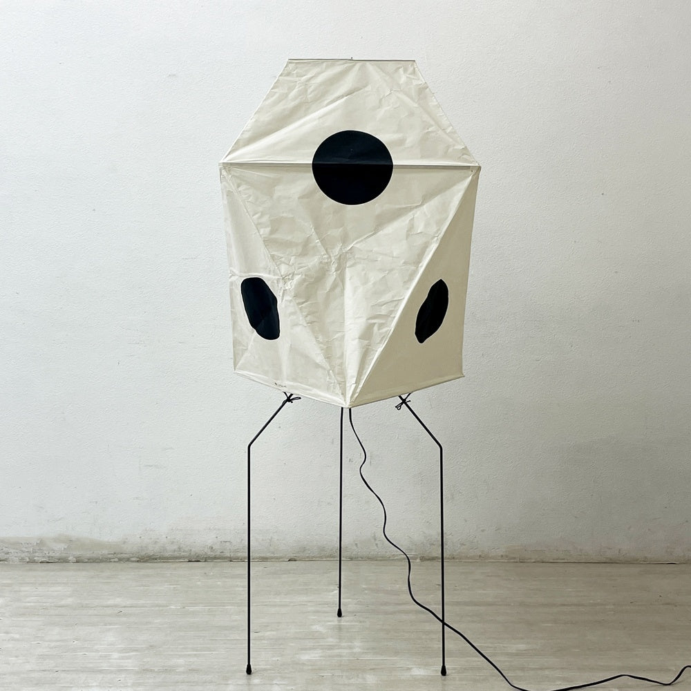 アカリ AKARI UF3-Q フロアスタンド スタンドライト UFシリーズ スパイダーレッグ 和紙 オゼキ イサムノグチ Isamu Noguchi 名作照明 ●