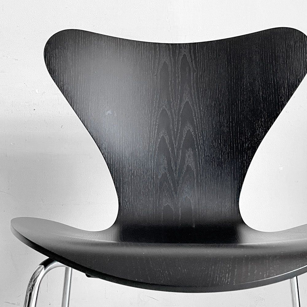 フリッツハンセン Fritz Hansen セブンチェア ダイニングチェア カラードアッシュ ブラック アルネ・ヤコブセン 北欧 デンマーク 定価￥75,680- 美品 B■