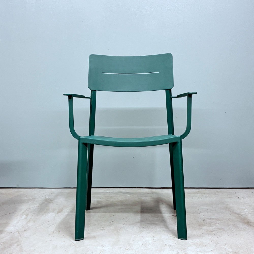 ザ・コンランショップ THE CONRAN SHOP ハイライン アウトドア アームチェア HIGHLINE OUTDOOR ARM CHAIR グリーン B ◎