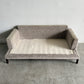 j.s.F ジャーナルスタンダードファニチャー journal standard Furniture ジェーエフケー JFK 2p ソファ W1700 + 別売 オットマン スツール 付き USビンテージスタイル ミッドセンチュリーモダンテイスト 二人掛け 合計参考価格235,400円の品 A 〓