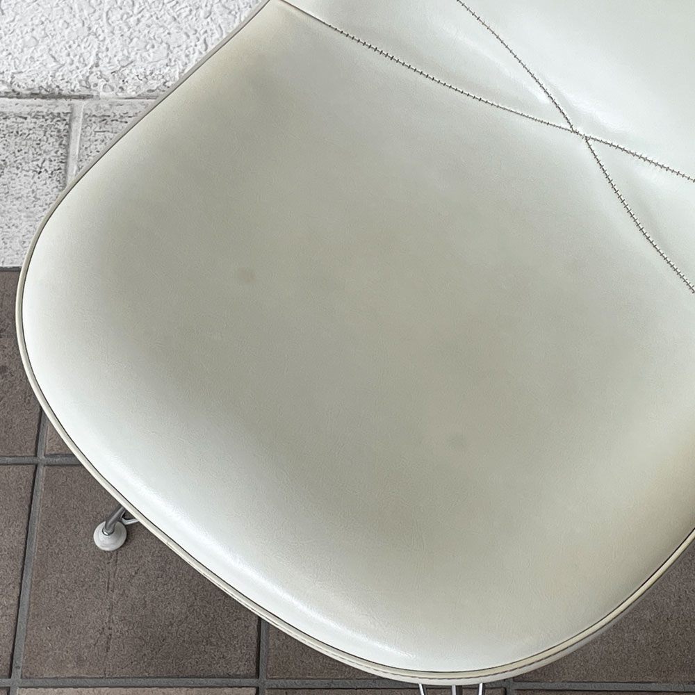 ハーマンミラー Herman Miller サイドシェルチェア サード 3rd FRP PVCレザー パーチメント ロータイプ エッフェルベース イームズ ビンテージ vintage ◇