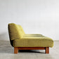 トラックファニチャー TRUCK FURNITURE ラウンジソファ 3シーター LOUNGE SOFA 3-SEATER 3人掛け ウォールナット無垢材 F-41 モスグリーン ブークレ 廃番色 参考定価￥328,900 現状品 〓