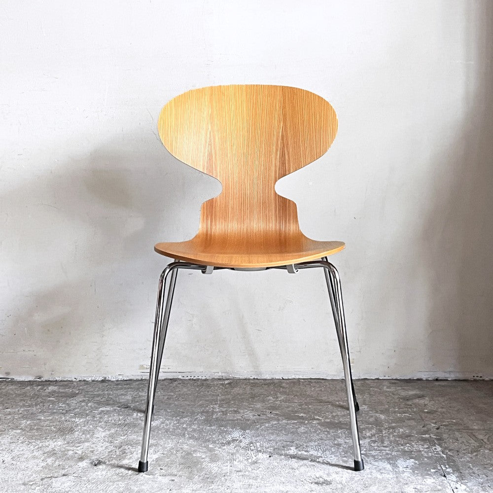 フリッツハンセン Fritz Hansen アントチェア ANT CHAIR 4本脚 エルム材 ナチュラル 2013年製 アルネ・ヤコブセン デンマーク 北欧家具 ■