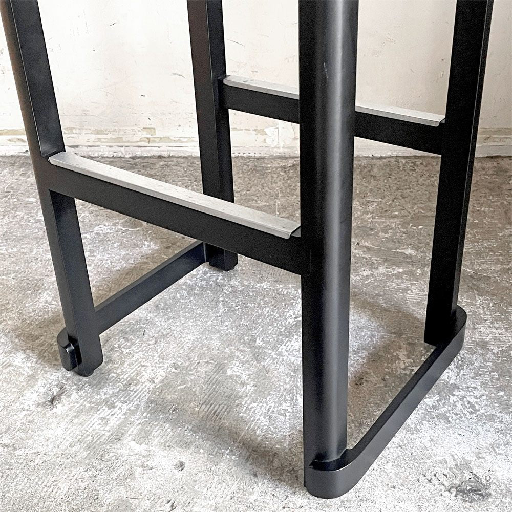 アルテック artek アトリエ バースツール Atelier Bar Stool H75cm ビーチ材 ブラックラッカー仕上げ タフ スタジオ TAF Studio スウェーデン 北欧家具 ■
